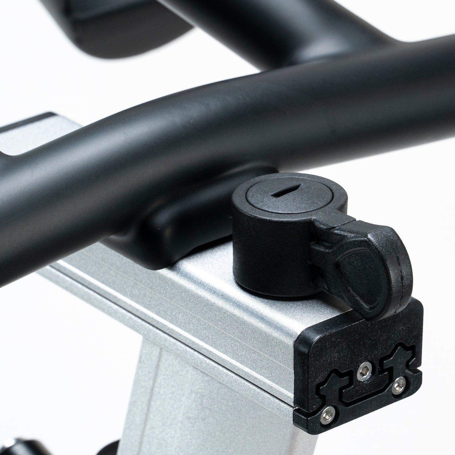 FitWay Equip. 1500IC Indoor Cycle adjustment view
